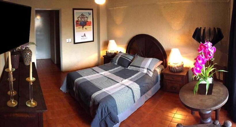 سوییت, Aurora Suites