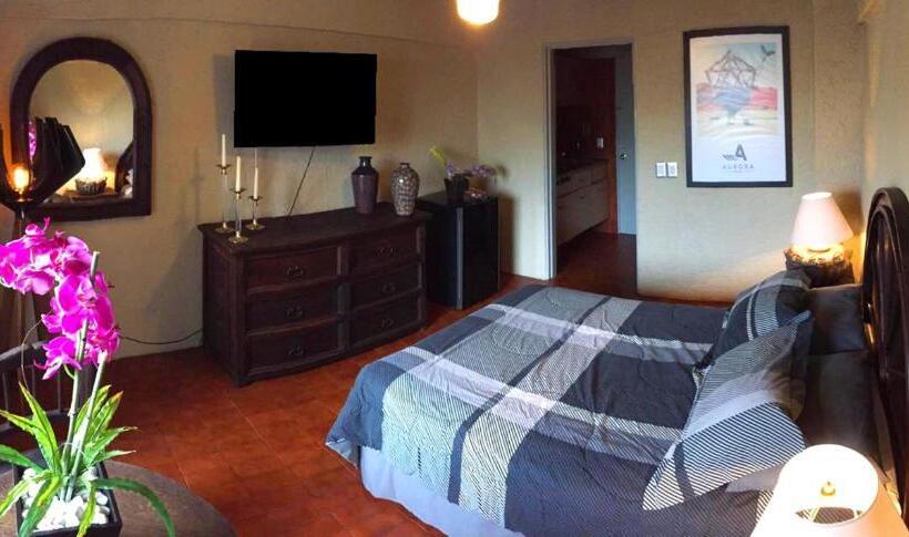 סוויטה, Aurora Suites