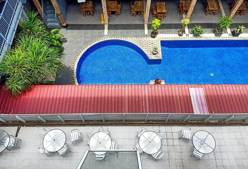 디럭스 룸, Grand Nanggroe