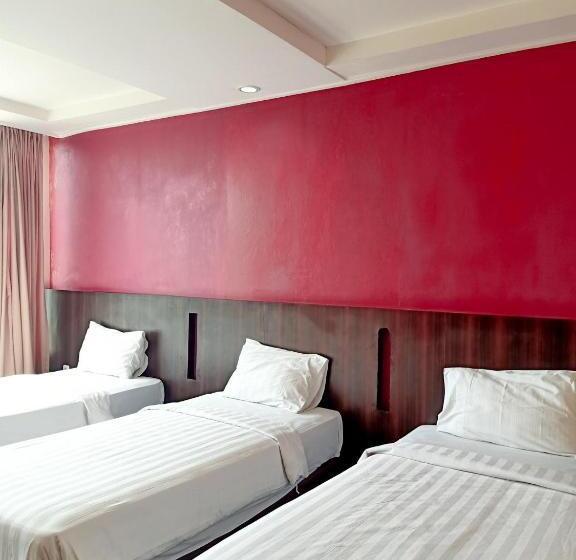 디럭스 트리플 룸, Grand Nanggroe