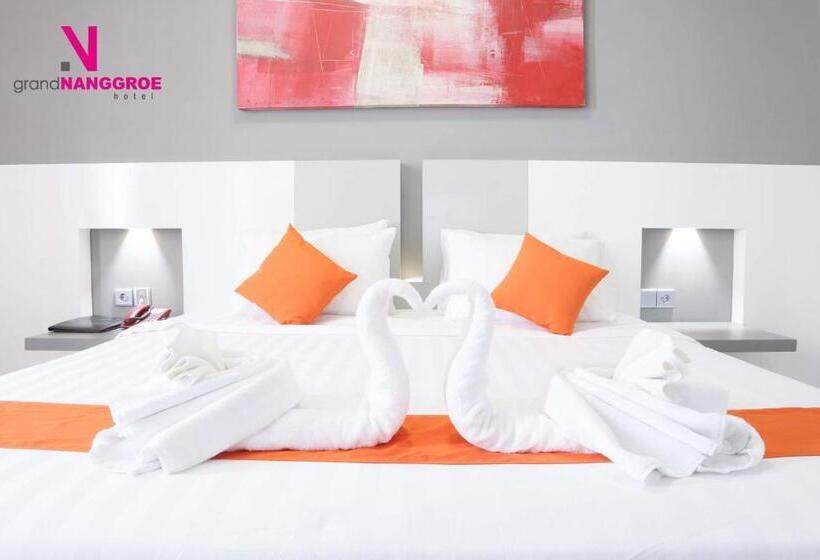 디럭스 룸 킹사이즈 침대, Grand Nanggroe