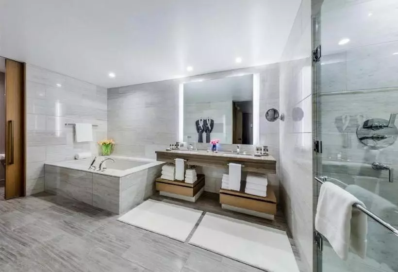 クラブスイート, Intercontinental   Los Angeles Downtown, An Ihg