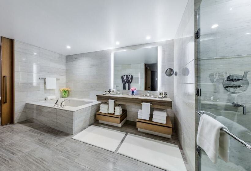 جناح كلوب, Intercontinental   Los Angeles Downtown, An Ihg