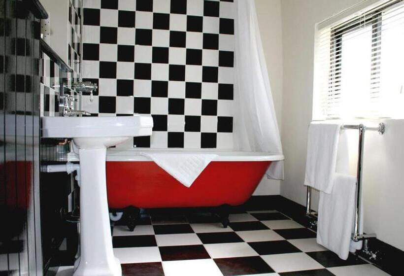 带大床的高级房间, Kings Head Holt