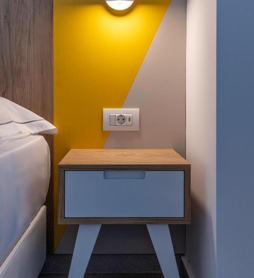 スタンダードルーム, Olympia