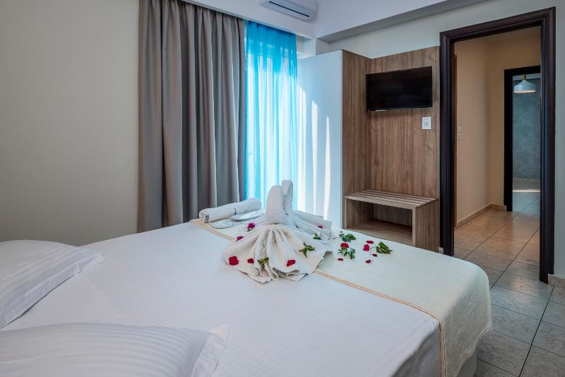 スタンダードトリプルルーム, Olympia