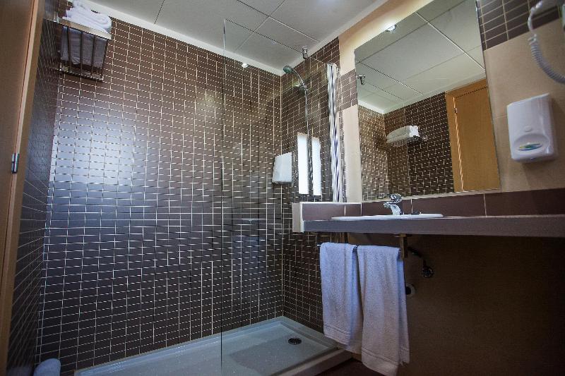 スタンダードルーム, Olympia