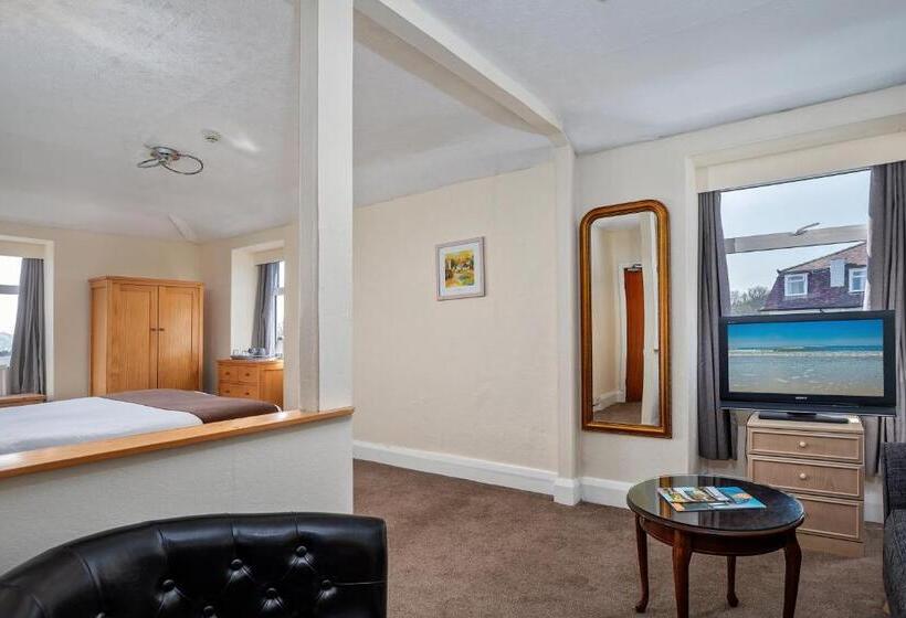 غرفة قياسية سرير كينج, The Norlands