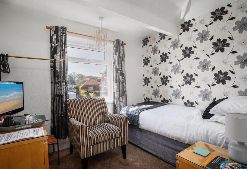 غرفة قياسية فردية, The Norlands