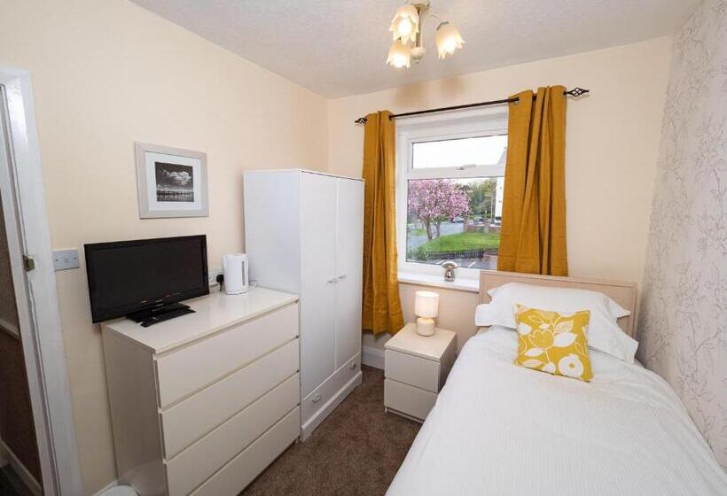 غرفة قياسية فردية, The Norlands