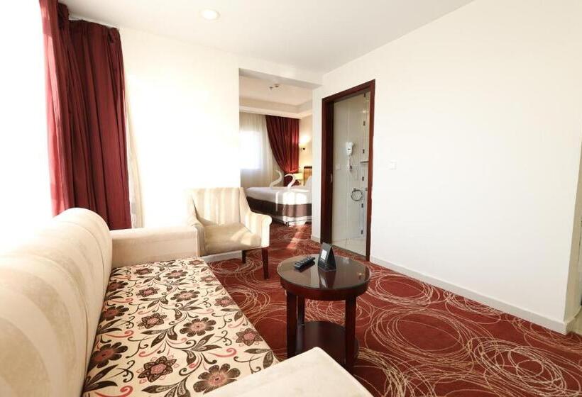 סוויטת 3 חדרי שינה, Al Rayyan Makiya Towers Hotel 1
