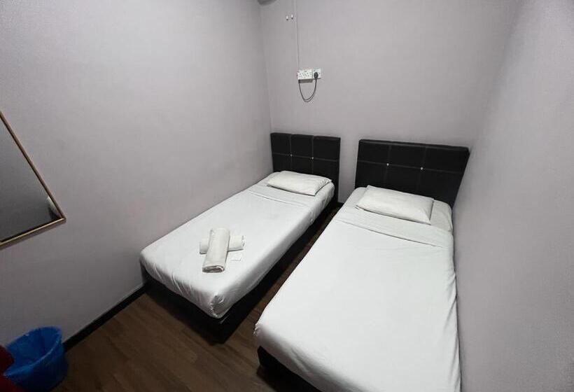 バス共有のスタンダードルーム, Rasa Sayang 2