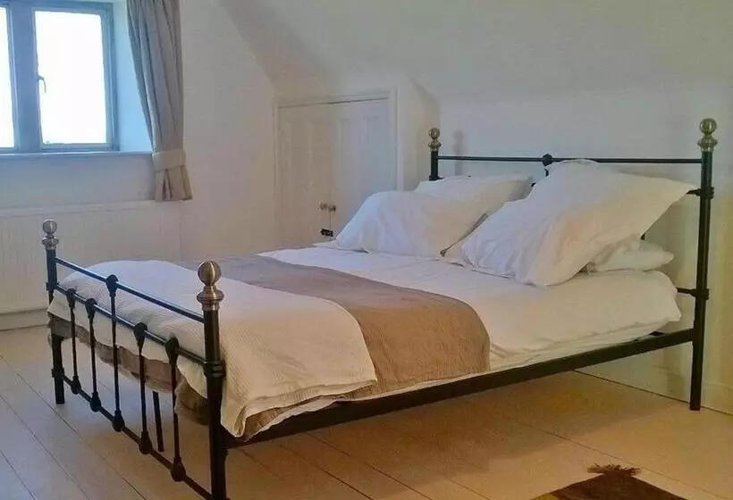 １ベッドルームハウス, Battens Farm Cottages B&b