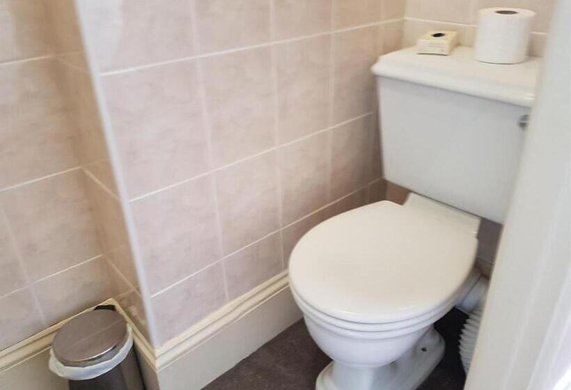 غرفة إقتصادية, 74 Belgravia