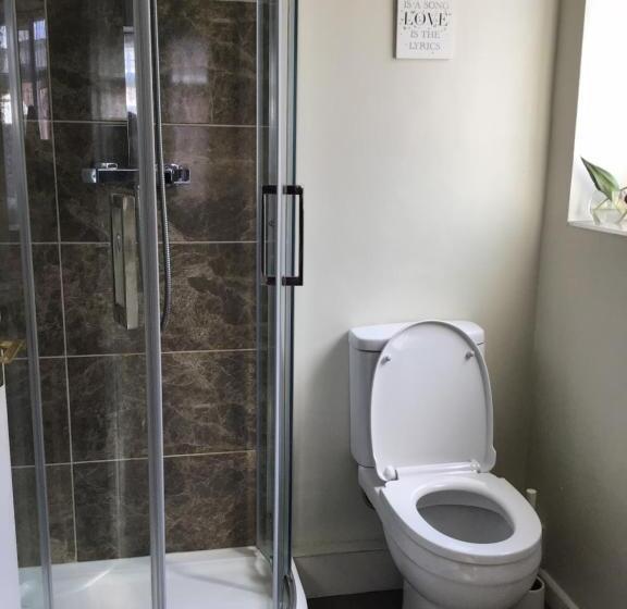 デラックスルーム, Little Lodge