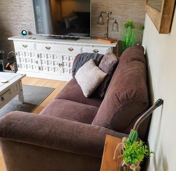 シングルデラックスルーム, Little Lodge