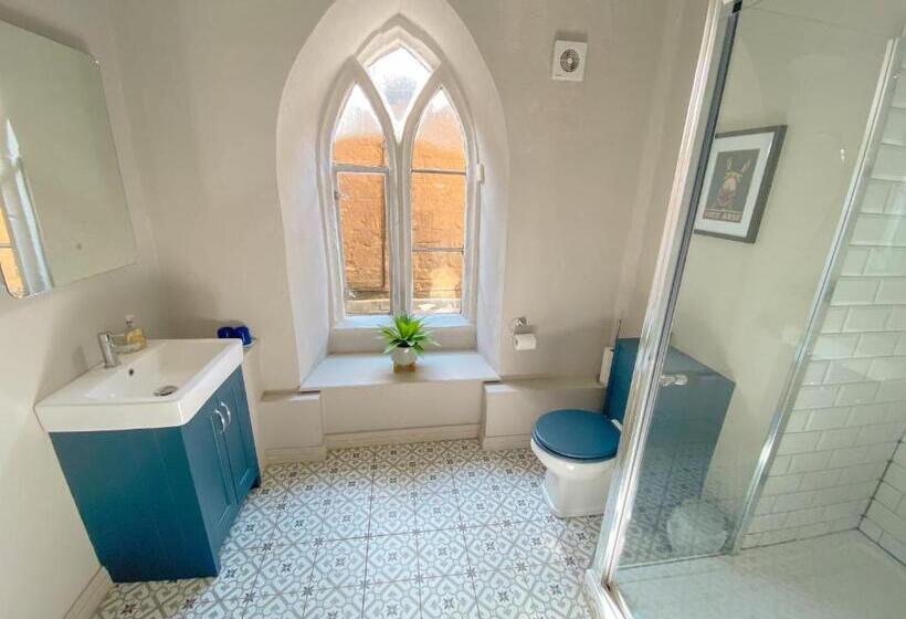 غرفة سوبيريور عائلية, Castle At Edgehill