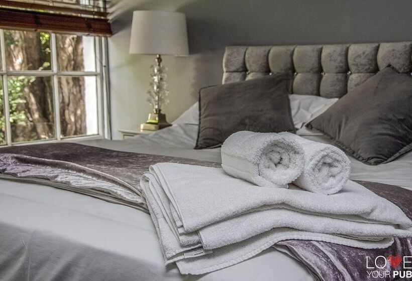 Апартаменты 1 Спальня, The Robin Hood Inn