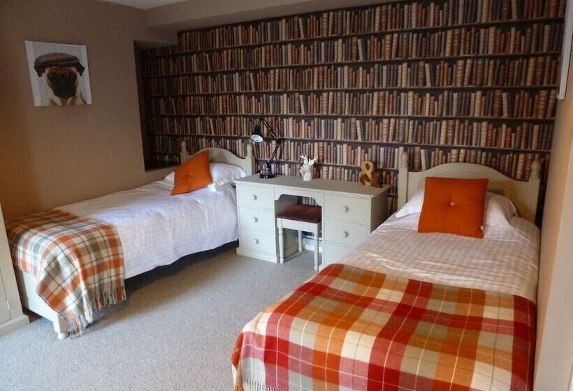 Dört Kişilik Standart Oda, The Liscawn