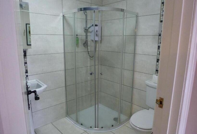 Dört Kişilik Standart Oda, The Liscawn