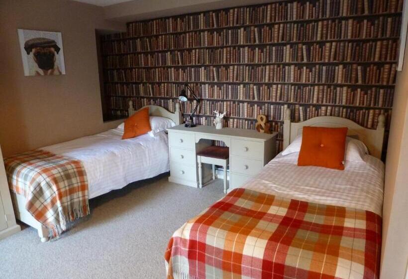 Dört Kişilik Standart Oda, The Liscawn