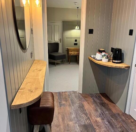 Family Suite, The Punchbowl Inn