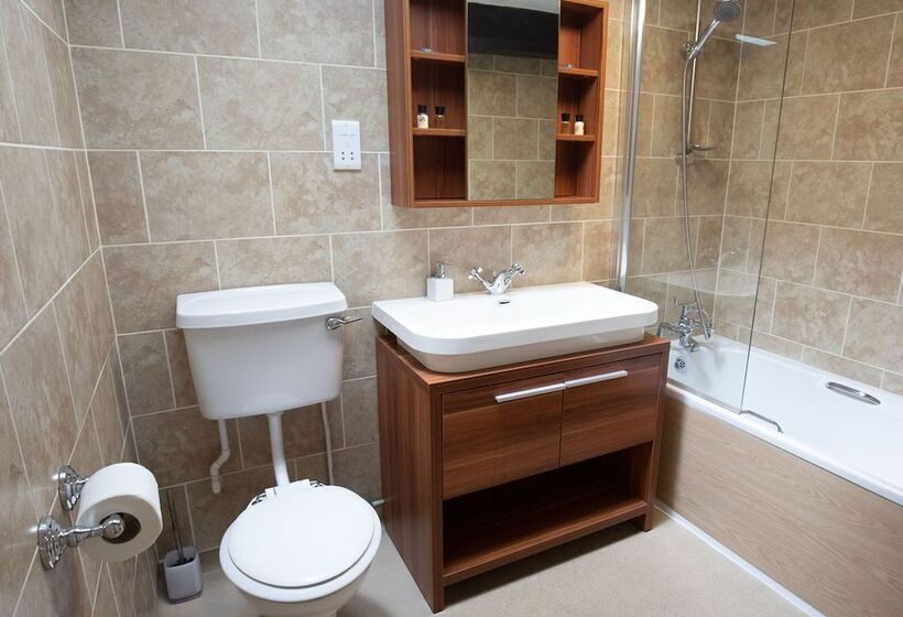 غرفة عائلية, The Sun Inn At Hook Norton