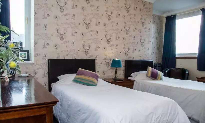 اتاق استاندارد, Bank Guest House