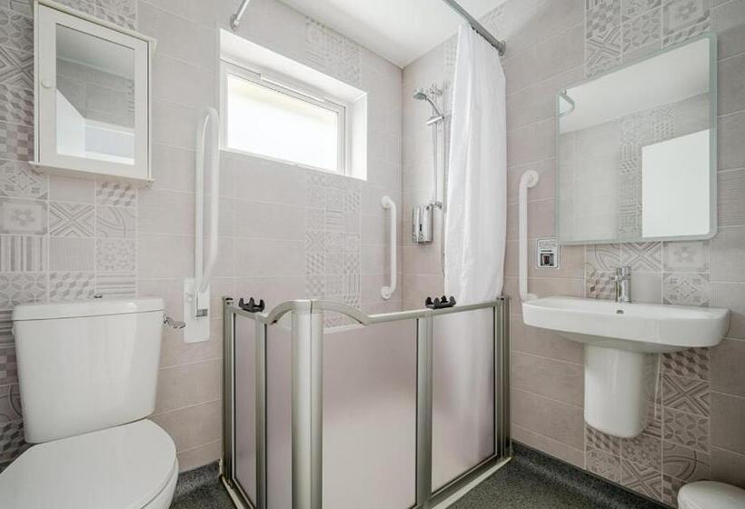 חדר סטנדרט, Chamberlain House