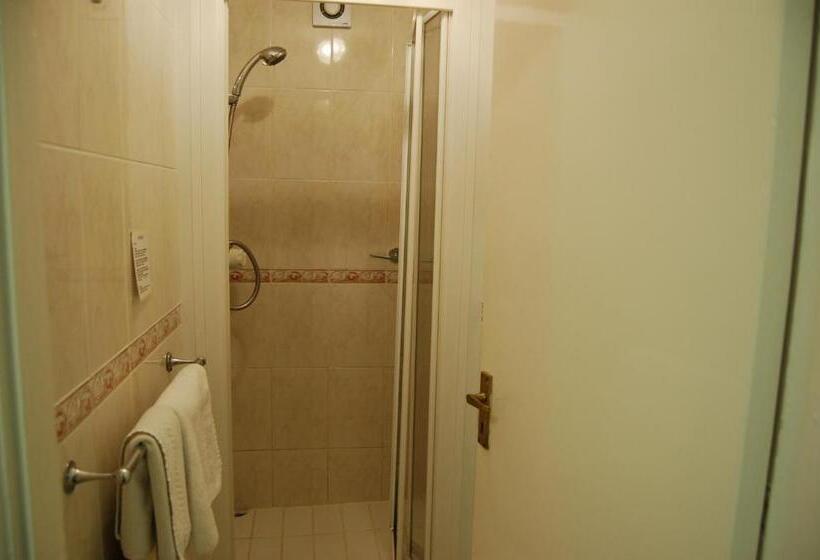 סוויטה משפחתית, The Wight