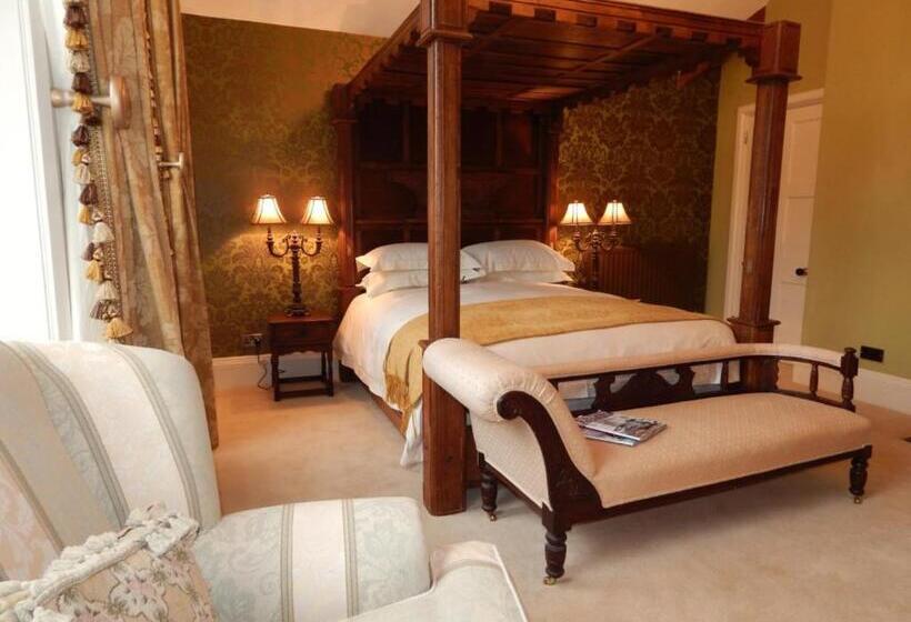 Standard Room, Westgate Manor