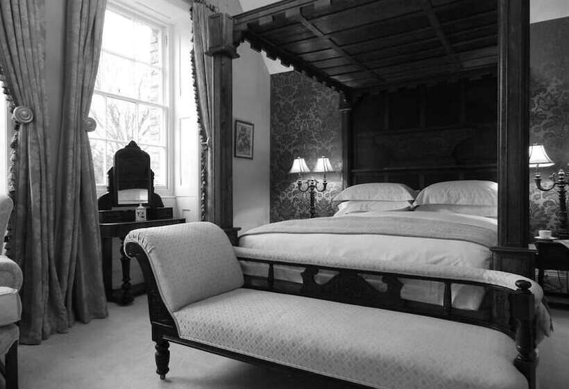 Standard Room, Westgate Manor