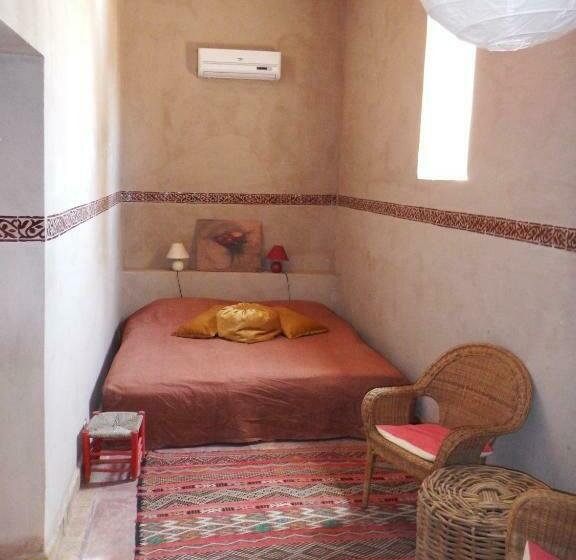 اتاق استاندارد, Dar Paru