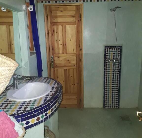 بانگلوی استاندارد, Dar Paru