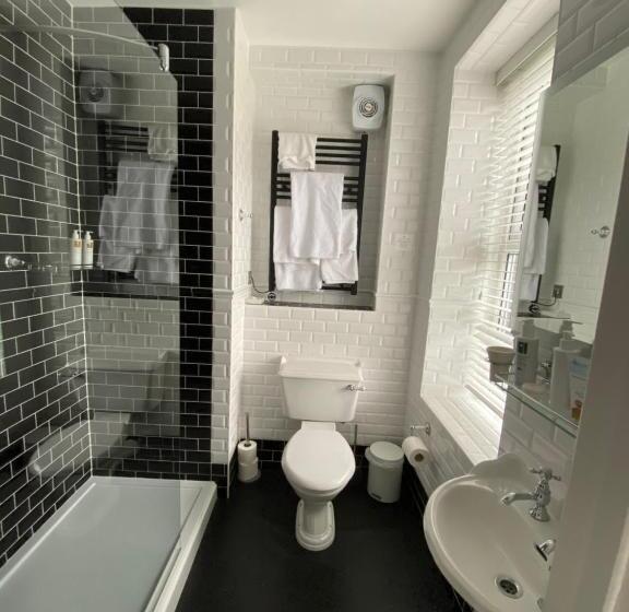 חדר משפחתי דלוקס, Rooms36