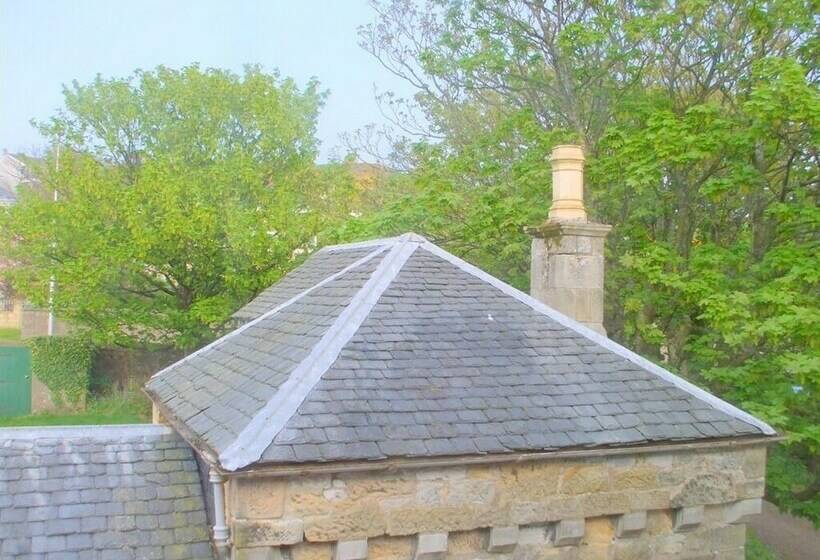 バス共有のスタンダードルーム, Carlton Seamill B&b