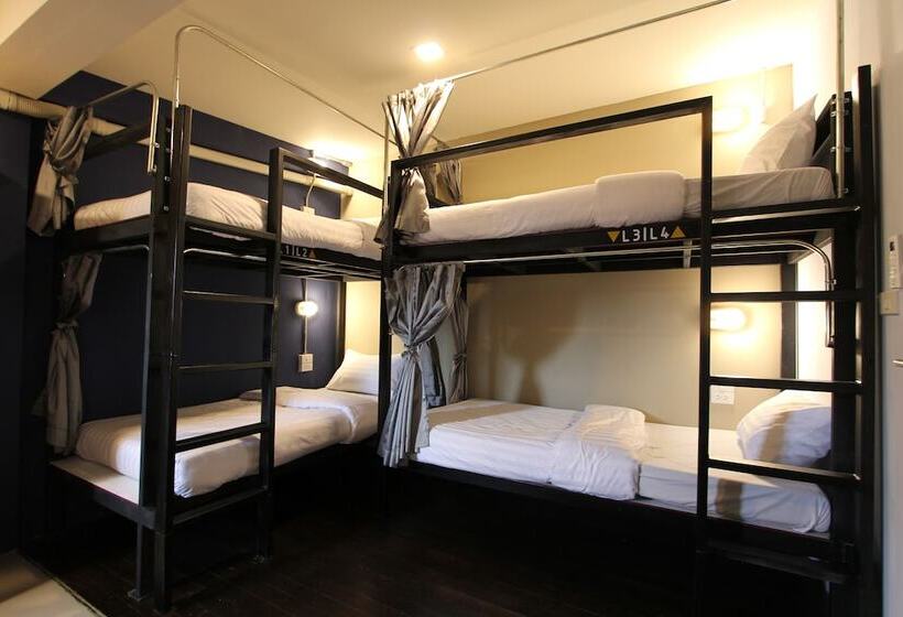 Кровать в Общей Комнате, D Well Hostel