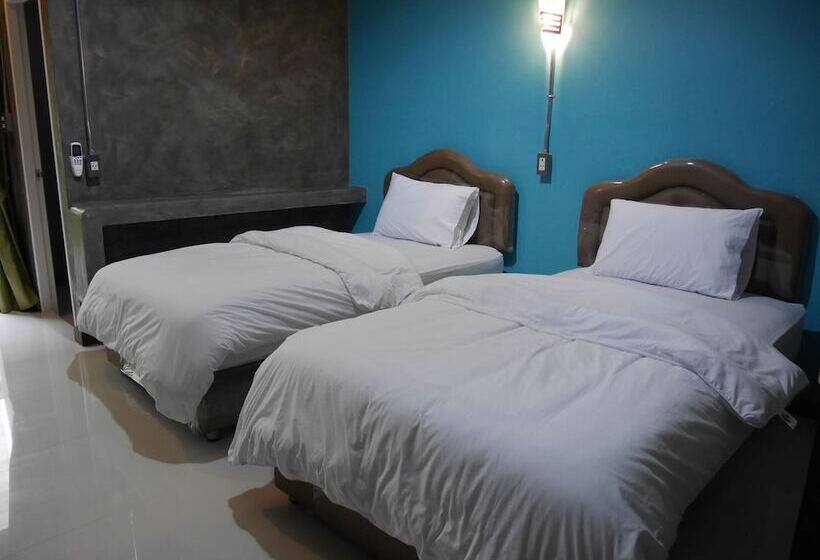 غرفة قياسية, Green Garden Place