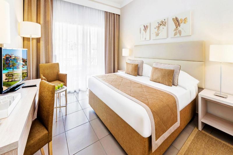 سوییت, Jaz Aquaviva