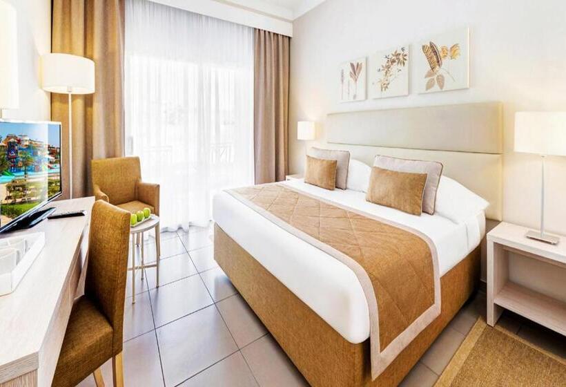 اتاق سوپریور با تخت دو نفره بزرگ, Jaz Aquaviva