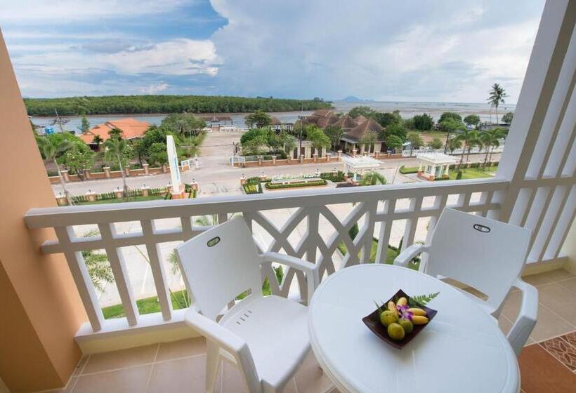 Deluxe room with river view, Krabi Front Bay Resort