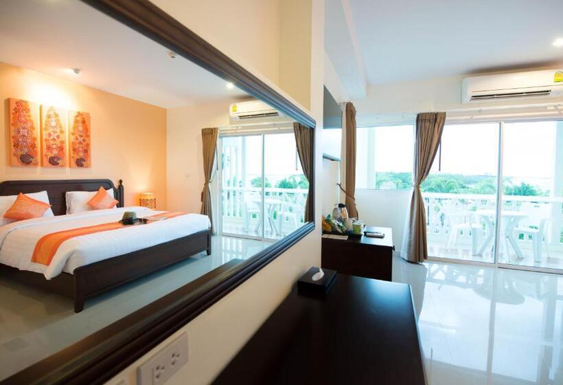 Deluxe room with river view, Krabi Front Bay Resort