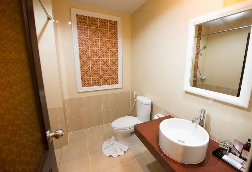 Deluxe room with river view, Krabi Front Bay Resort