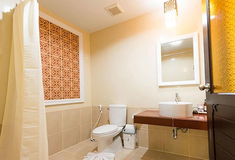 غرفة ديلوكس مزودة بشرفة, Krabi Front Bay Resort