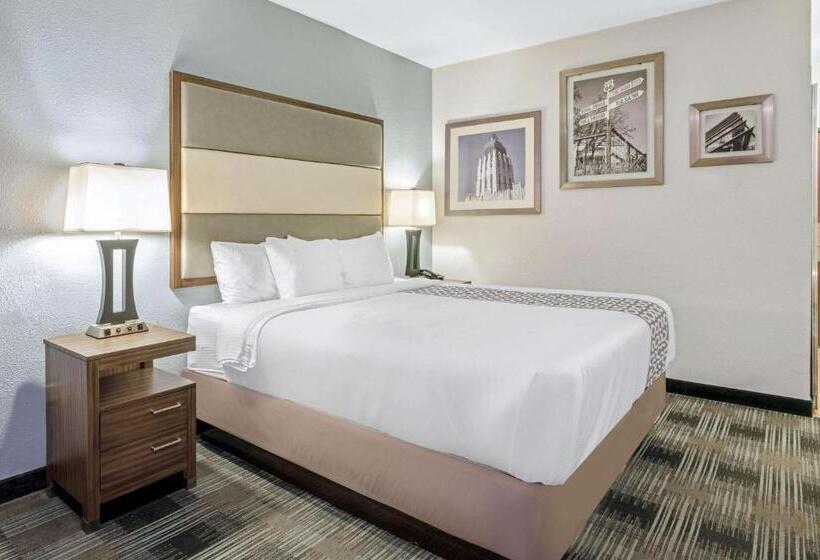 스탠다드 룸 킹사이즈 침대, La Quinta By Wyndham Guthrie