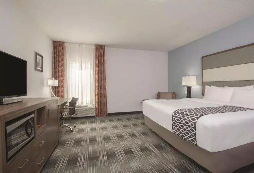 身障者適用キングサイズベッドルーム, La Quinta By Wyndham Guthrie
