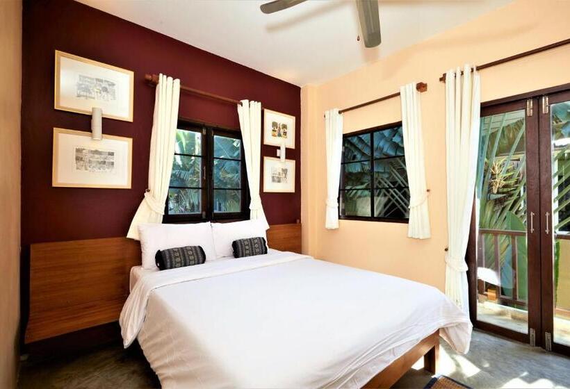 Номер Superior, Lilu Pai