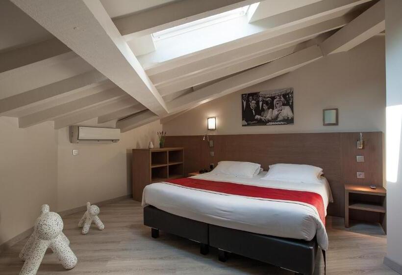 סוויטת 2 חדרי שינה, Marina Corsica