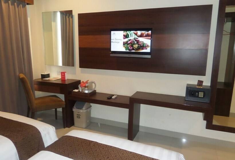 Номер Superior, Nueve Malioboro Hotel Yogyakarta