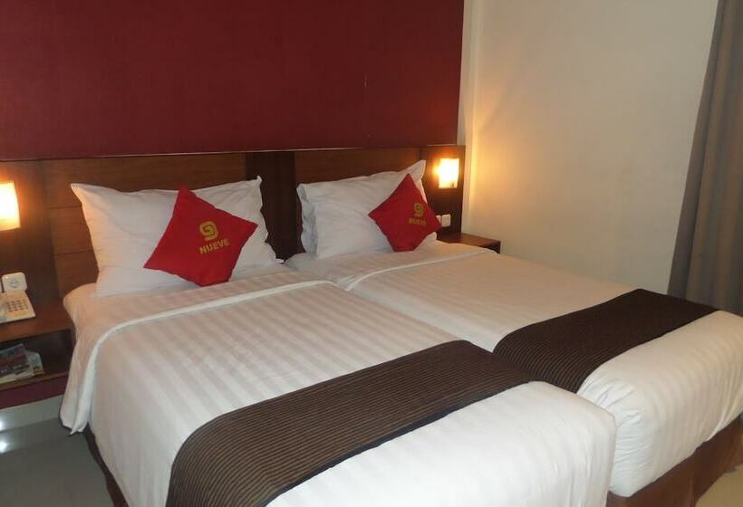 Номер Superior, Nueve Malioboro Hotel Yogyakarta